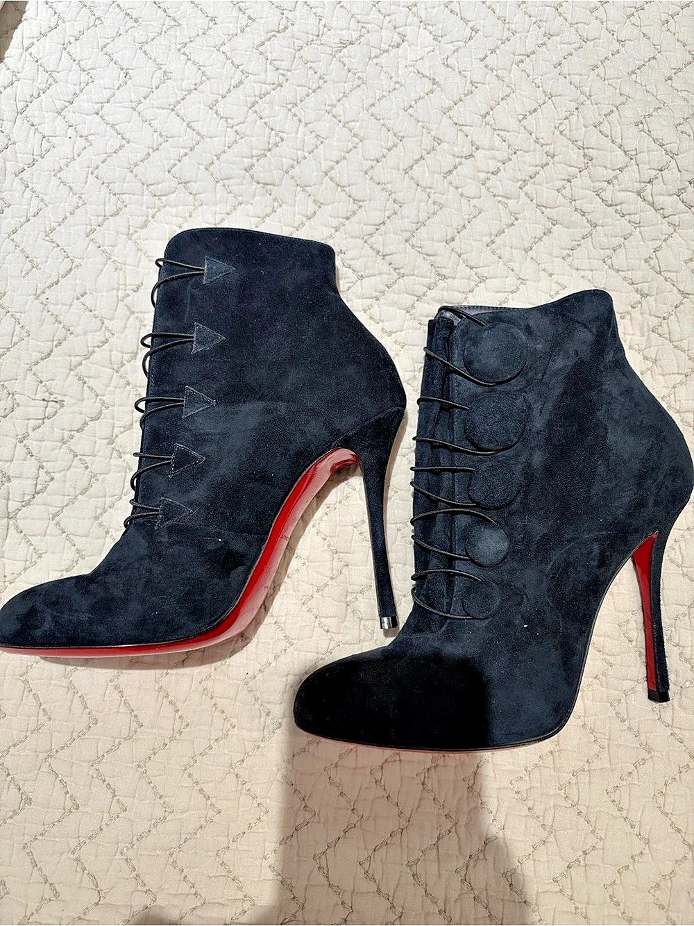 Christian Louboutin Booton 100 Veau Velours Suede Ankle Boots EU 37.5